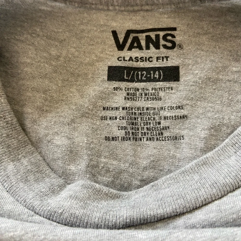 Vans Classic Fit Youth Gray T-shirt Size L ( 12-14 )